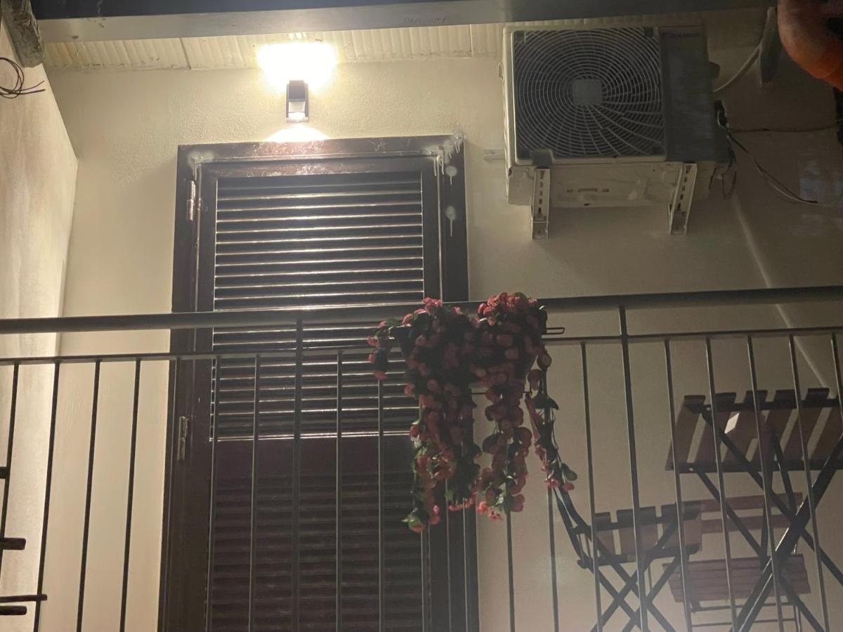 فندق Lux House Naples Airport المظهر الخارجي الصورة