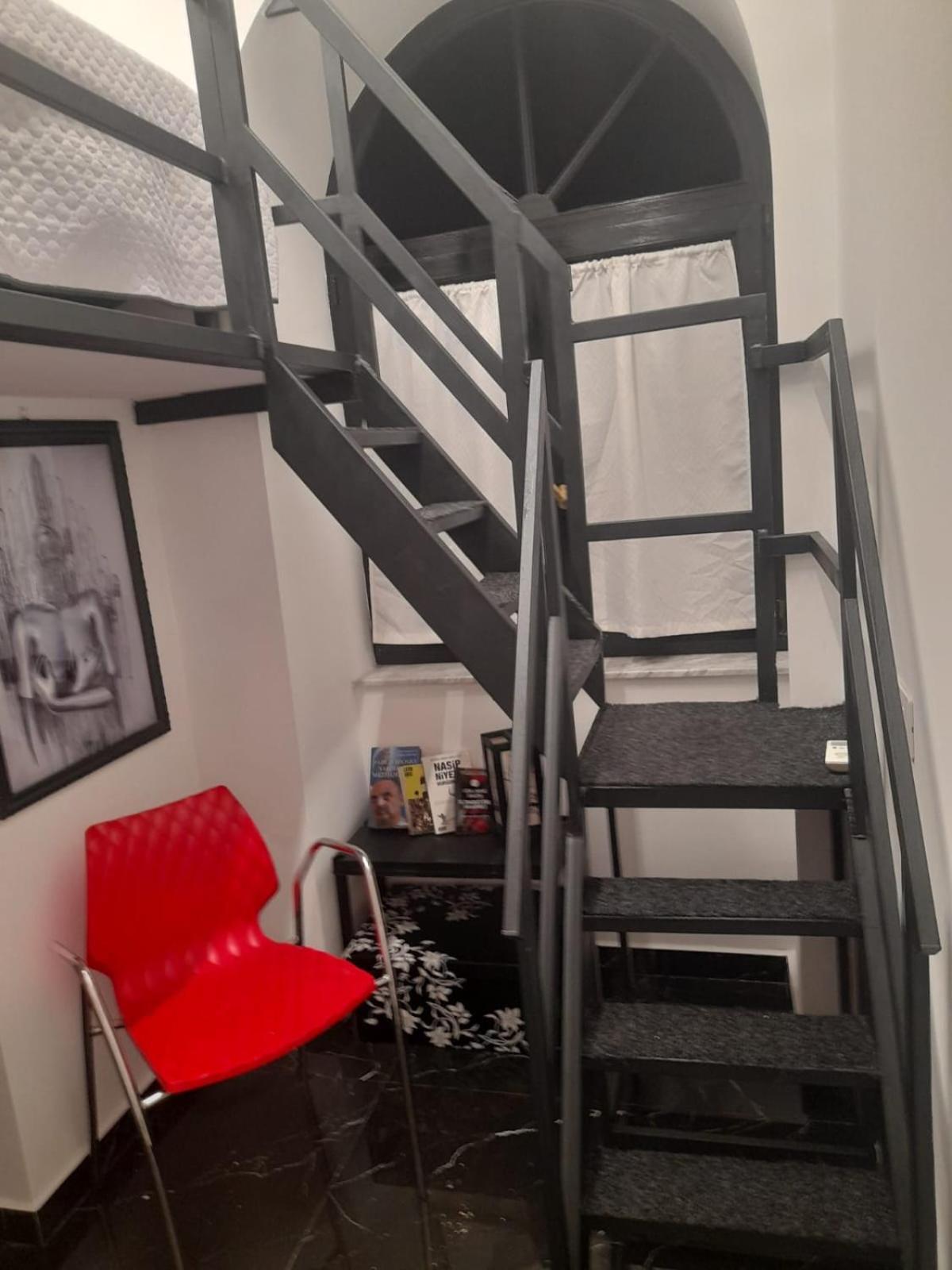 فندق Lux House Naples Airport المظهر الخارجي الصورة