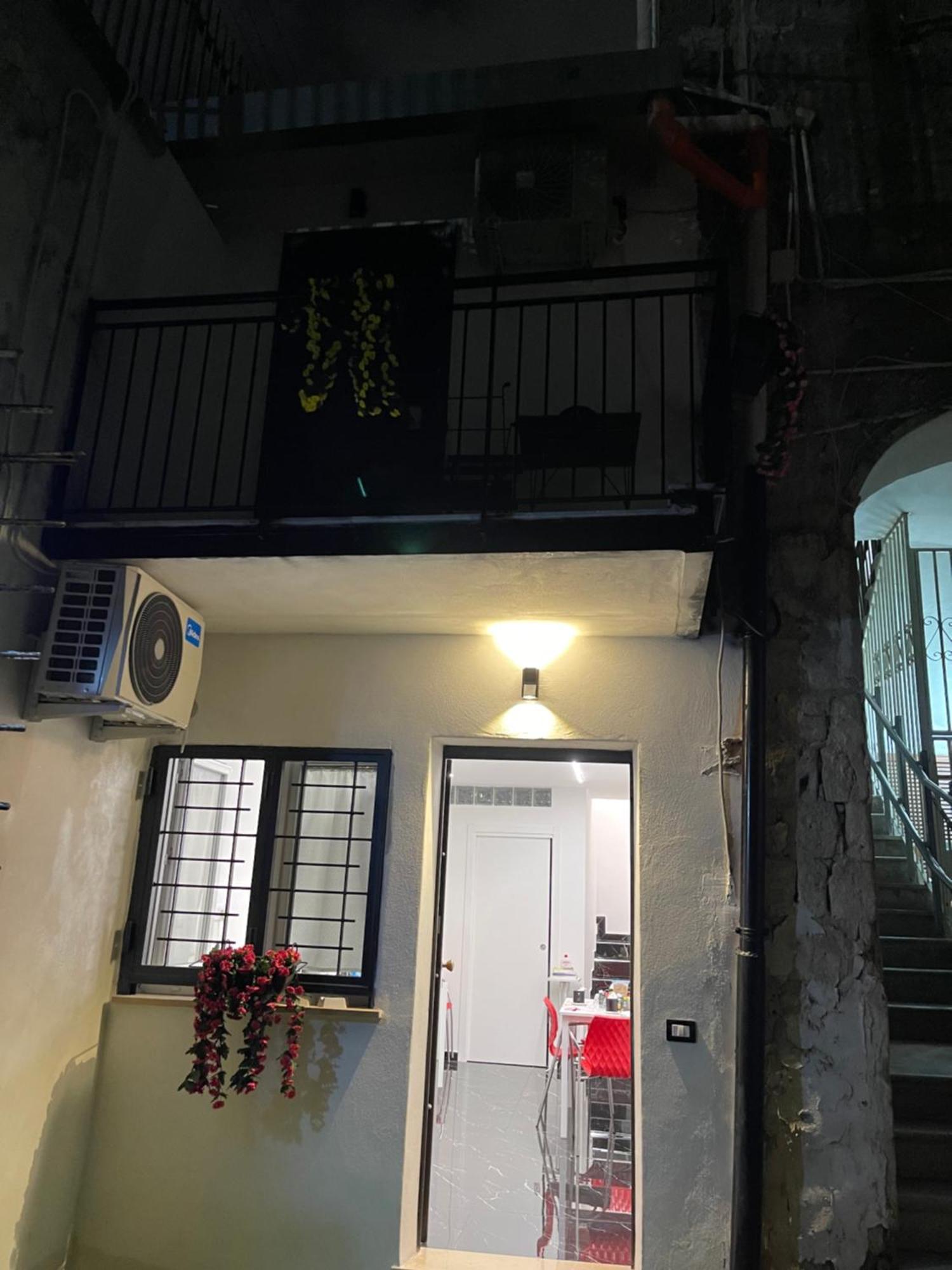 فندق Lux House Naples Airport المظهر الخارجي الصورة